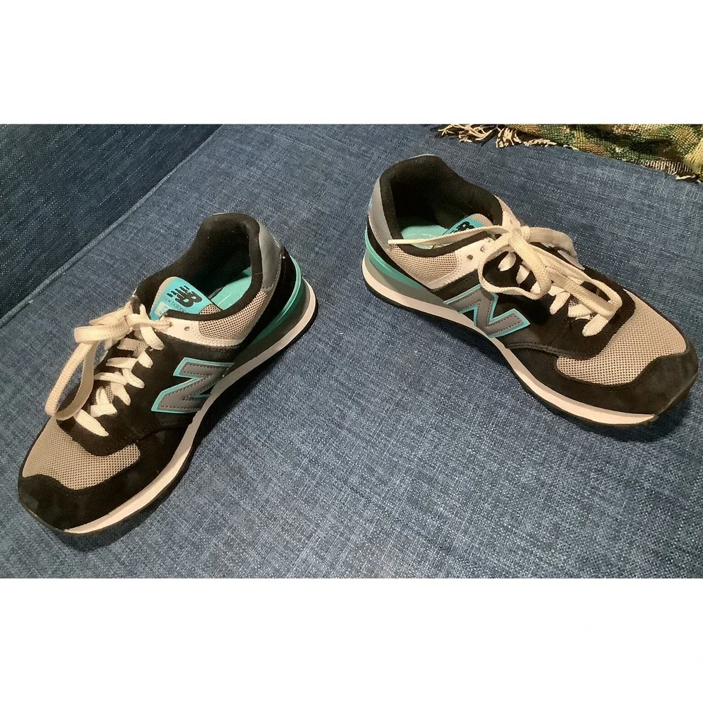 New Balance™ ~ 574 Run Shoes ~ WL574SNB ~ Women Size 7
